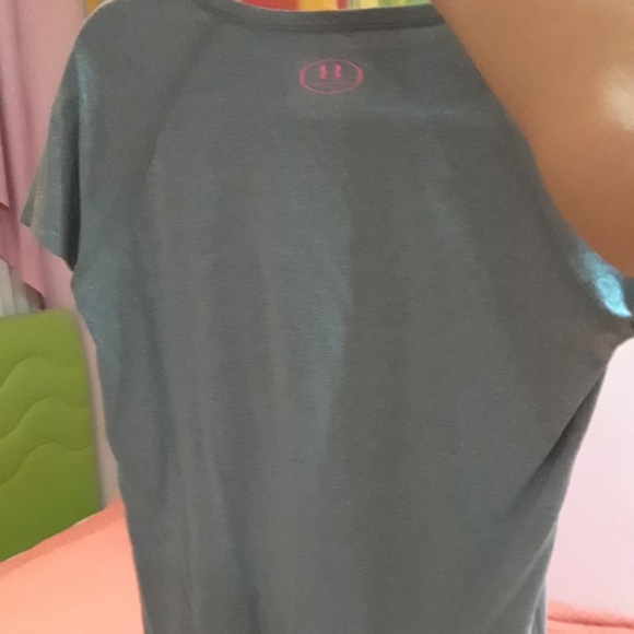 SPORTS SHIRT FOR WORKOUTS - Picture 3 of 3